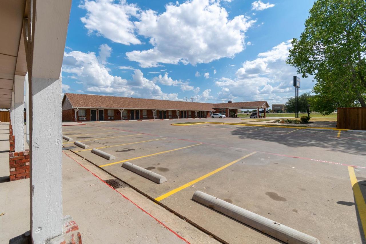 Countryside Inn Kaufman Exterior photo