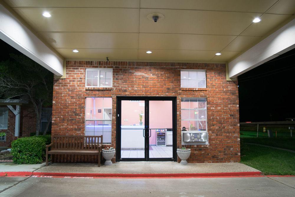 Countryside Inn Kaufman Exterior photo